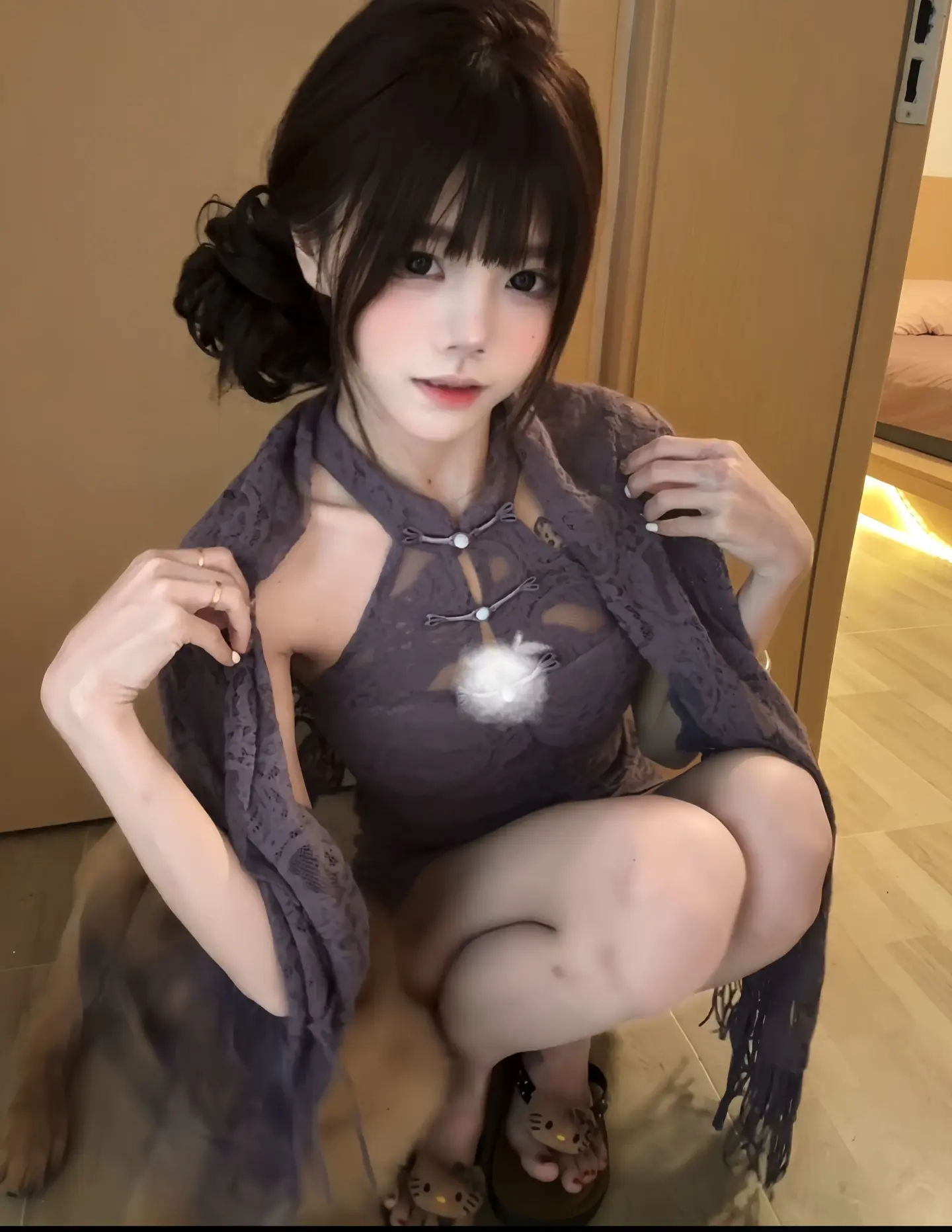 靓仔你摸我衣服 是不是做你老婆的料