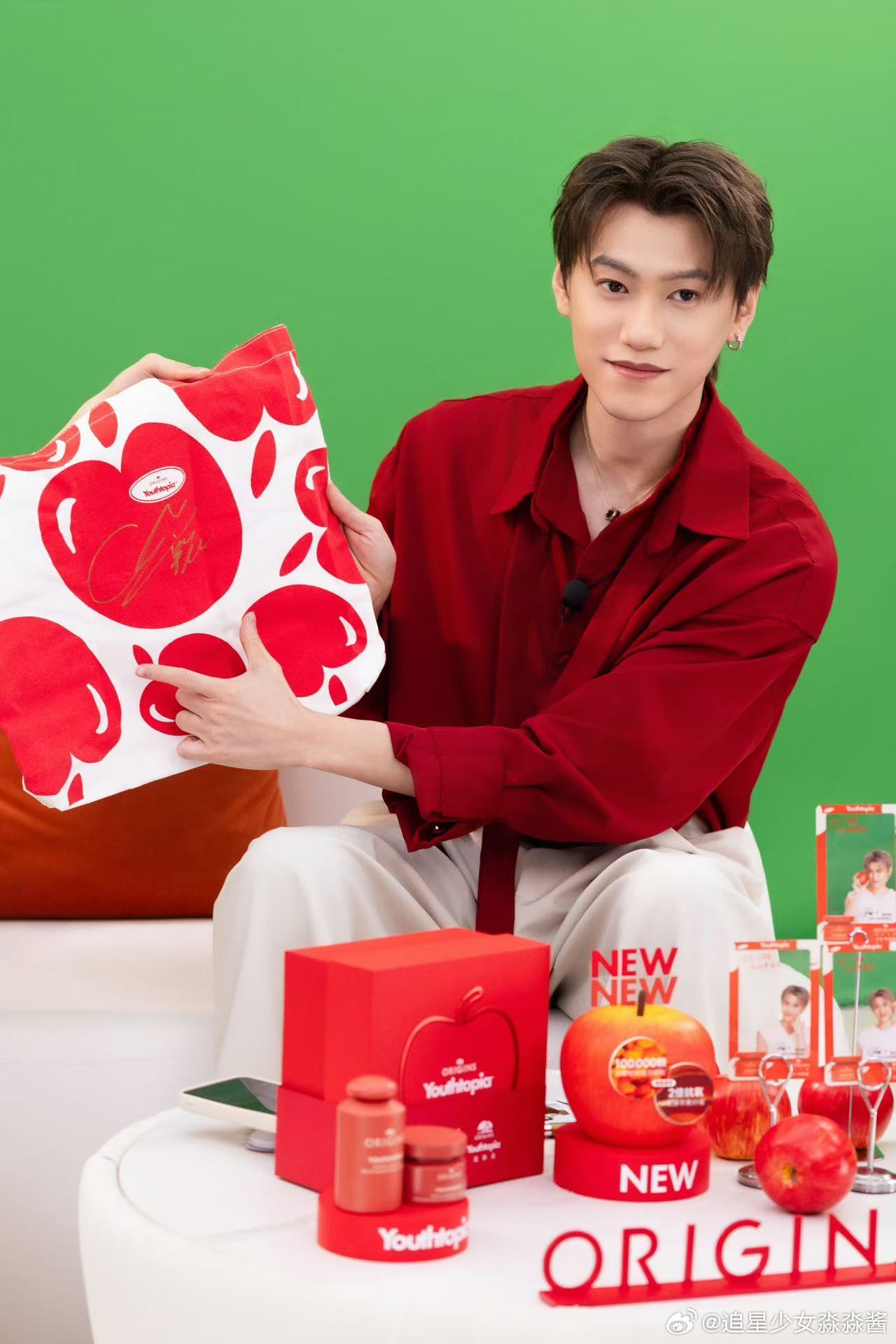 °✰─ 悦凯娱乐 ‖  邱宇辰 ─✰°      🍎苹添光韵  宇辰相悦💫 
