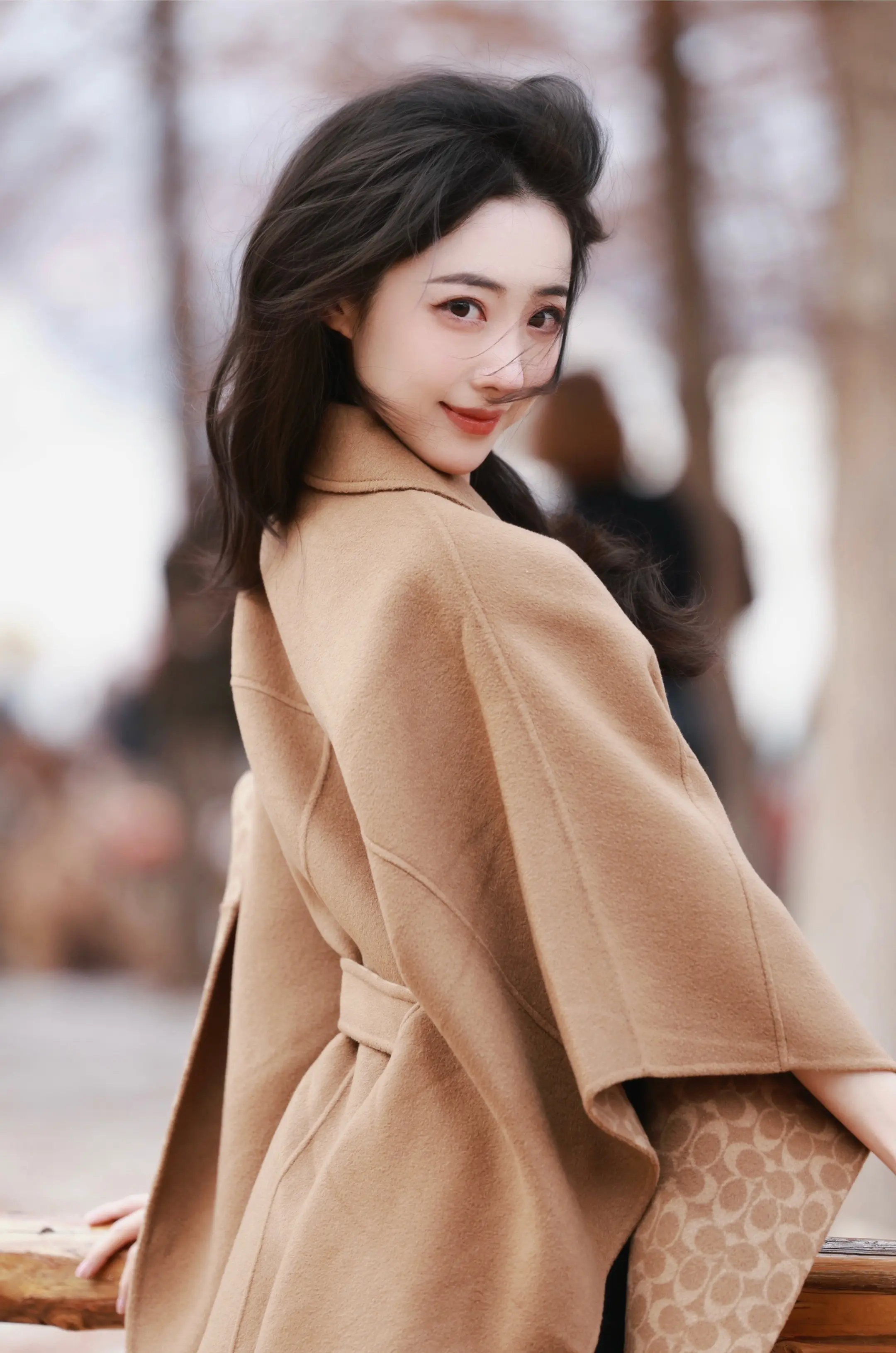 过客何须千千结 同行何须千千解