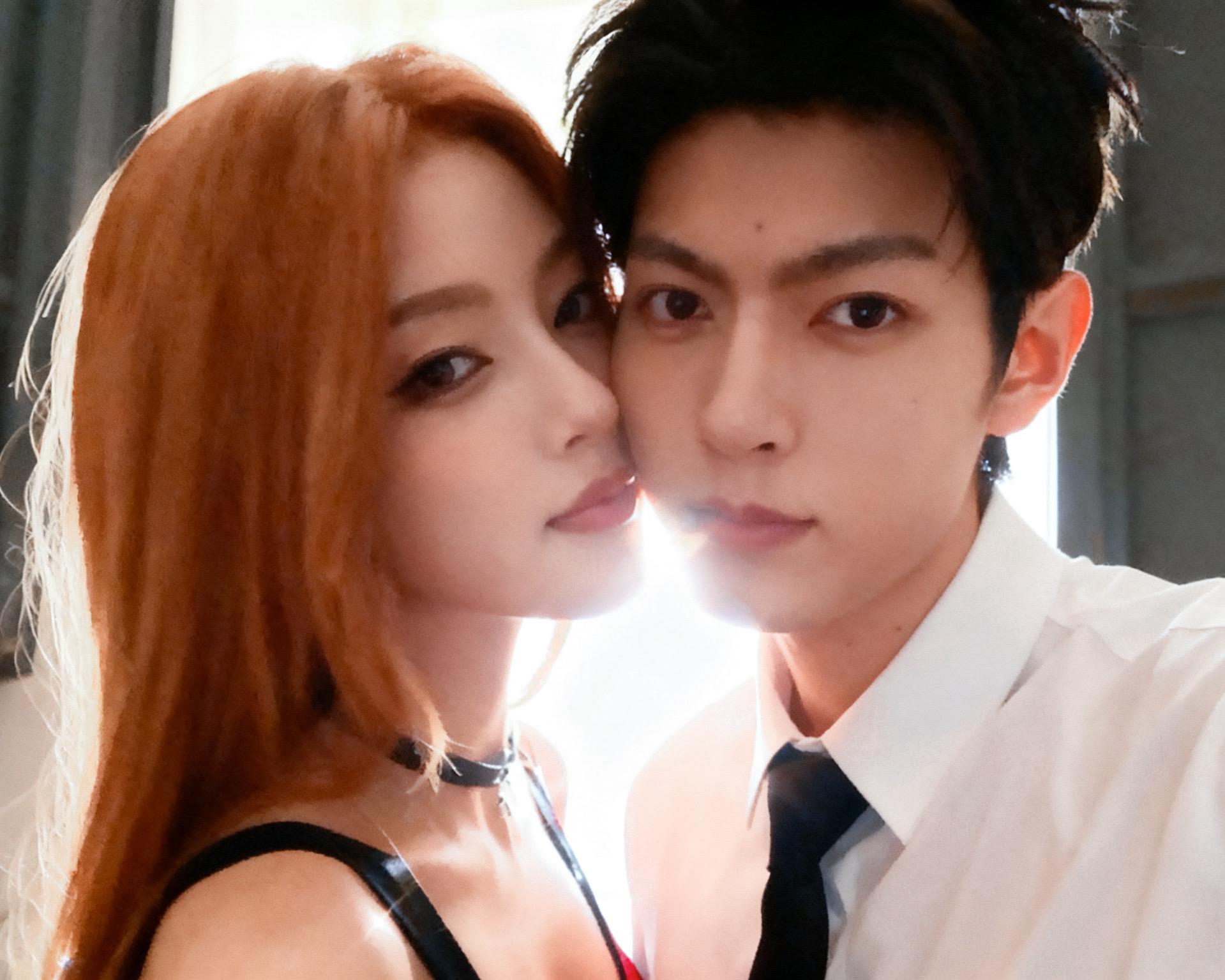 见到涂莉林亚晨要叫？