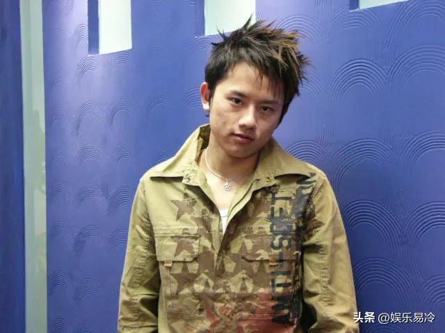 单看薛之谦，他很不讨喜，做过的很多事很low，但把他和张杰放一起，就会感觉他比张