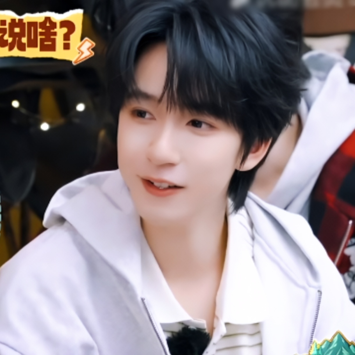 嘴角向下的兔很美