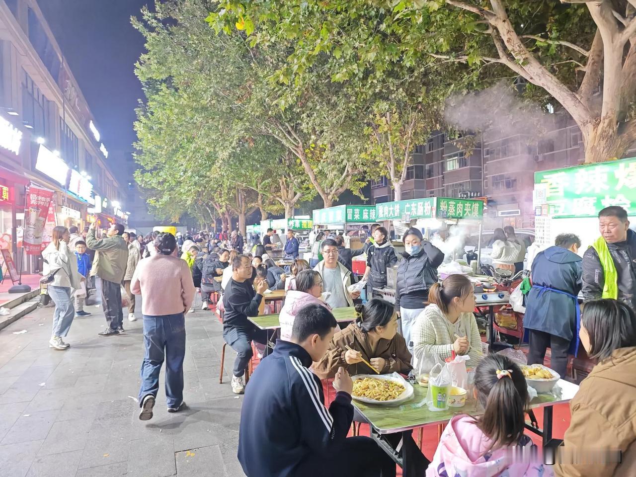 纺织城最火爆的夜市你去过吗？有许多特色美食，都吃过吗？#西安经九路早市# #高新