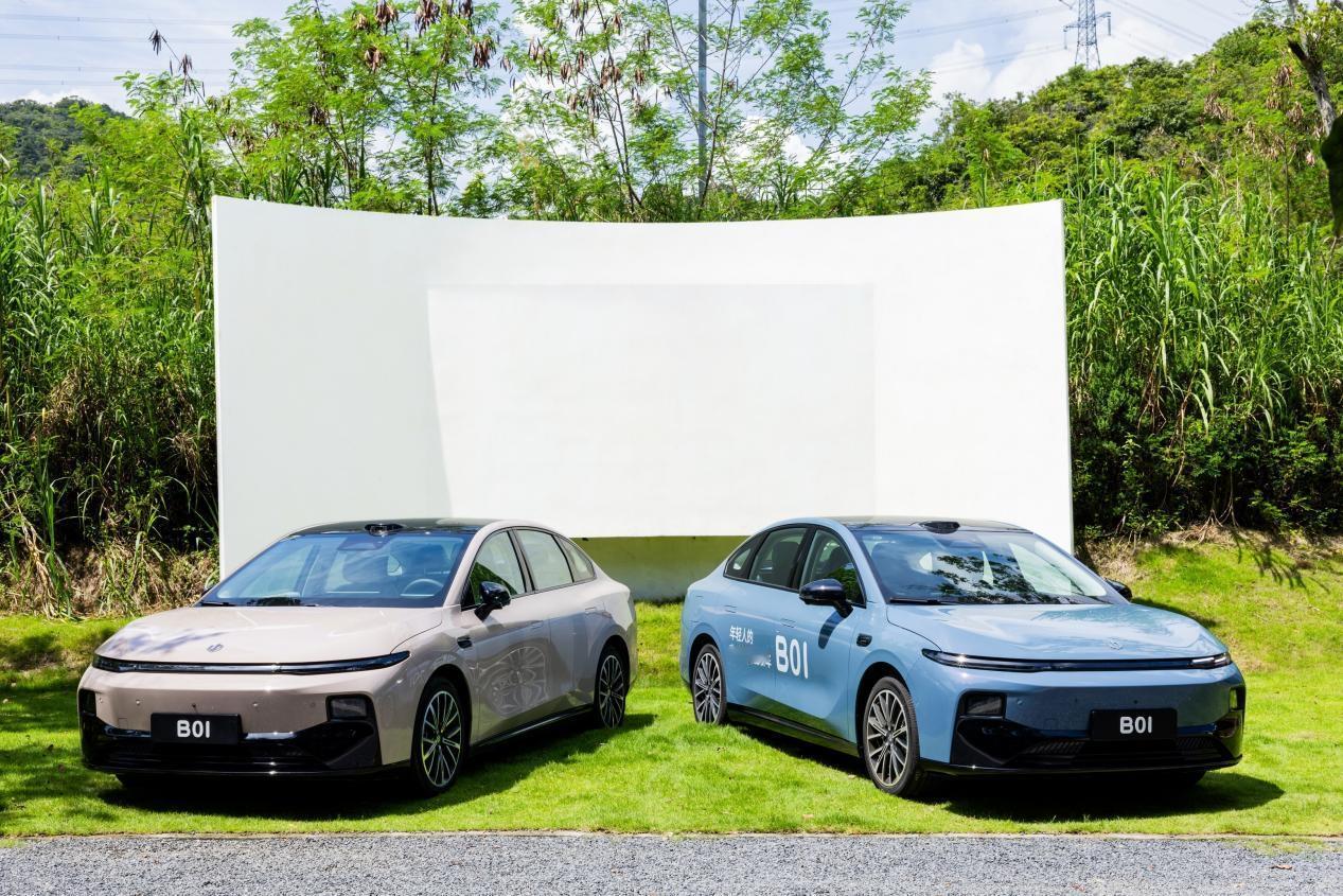 10万内纯电车纠结症犯了？零跑B01和吉利星愿，谁才是“闭眼入”的选手？
 
就
