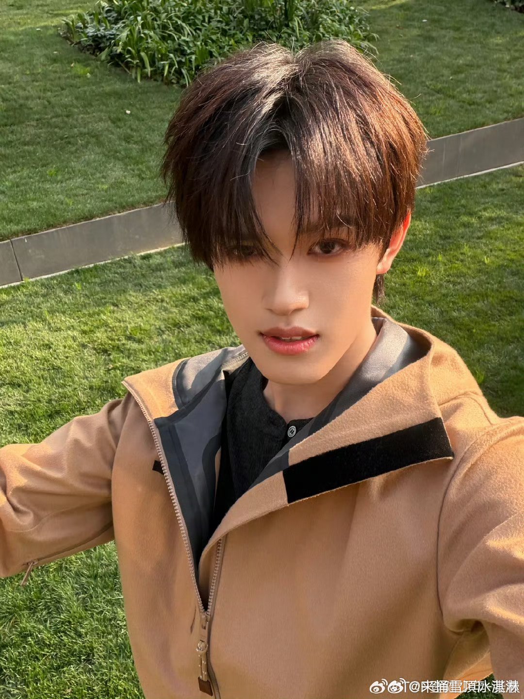 张极唱了周杰伦的歌 耳朵享福了！张极唱烟花易冷超好听，根本听不够 