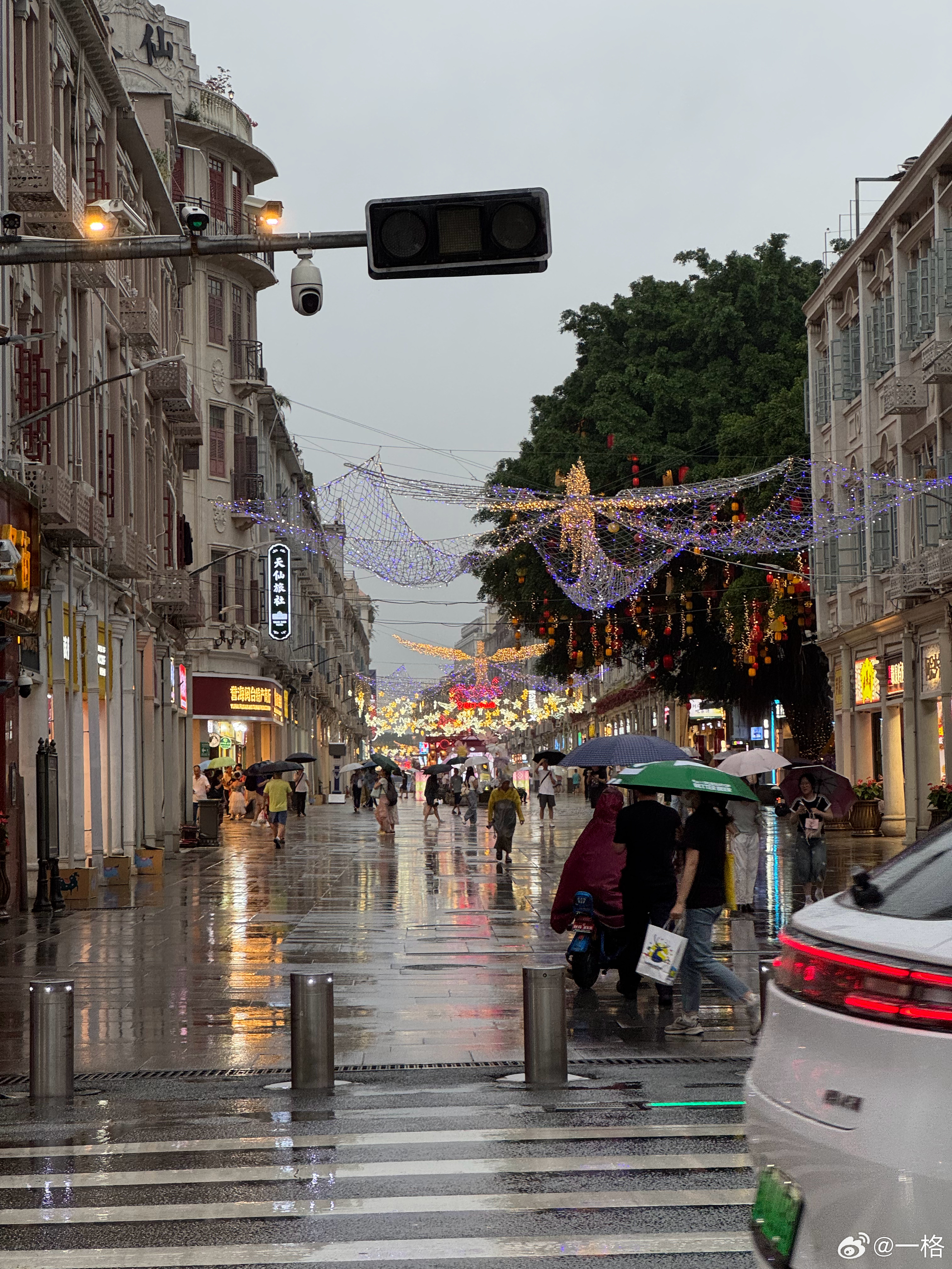 这段时间别来厦门旅游，每天下雨下到怀疑人生