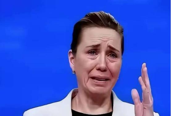 丹麦女首相傻了眼，天天以泪洗面，人算不如天算，一直以来防俄罗斯，视俄罗斯为丹麦最