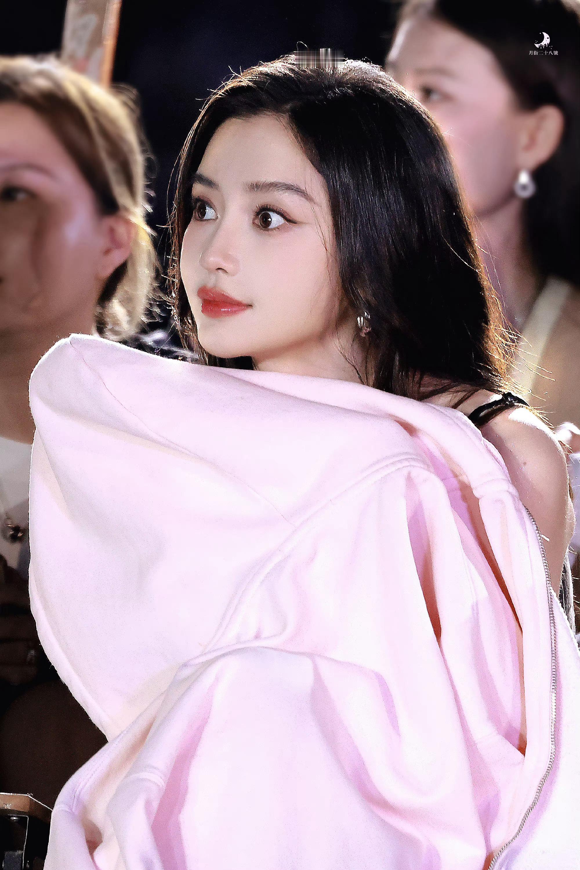 angelababy杨颖 今日份互动，大家早餐吃的什么呀🌞  