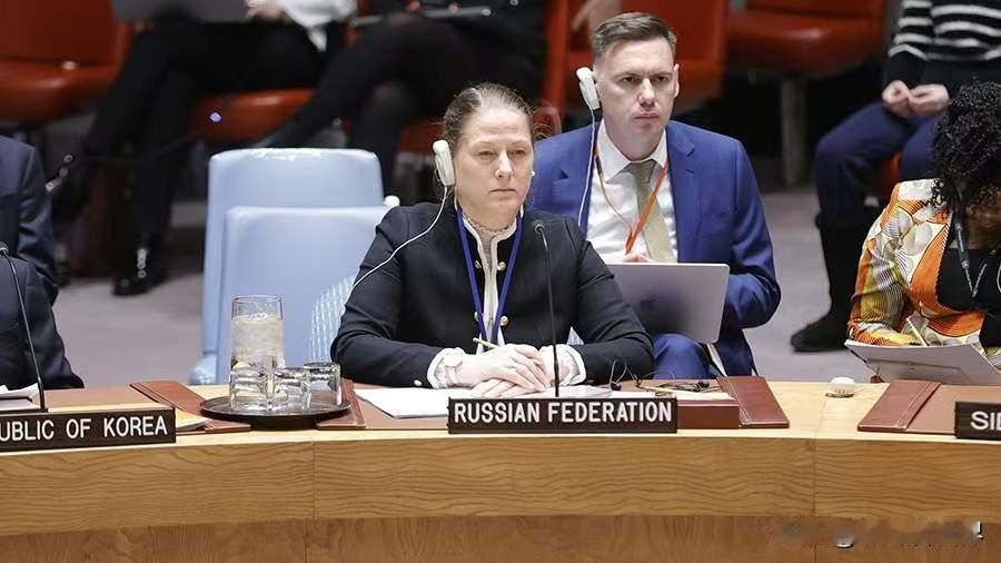 【俄罗斯强烈谴责美国蓄意拒绝向受俄罗斯邀请、曾遭受酷刑和迫害的人发放签证】
纽约