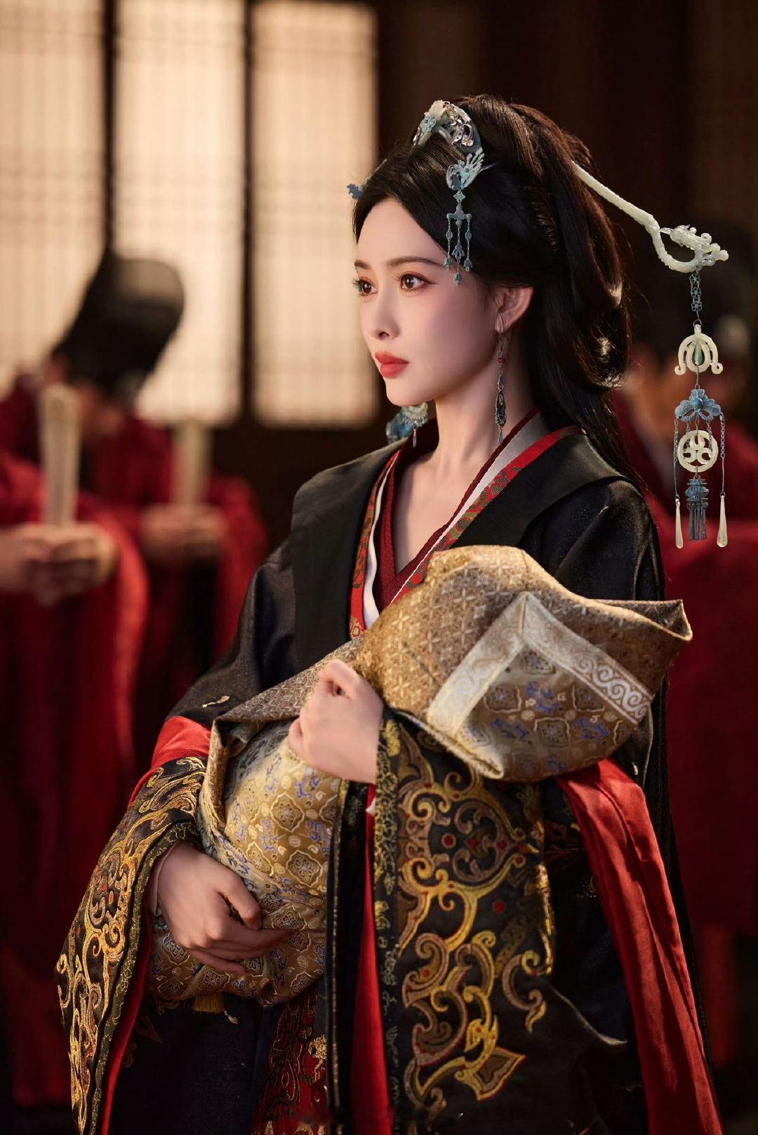 徐正溪谈和孟子义二搭 徐正溪说，当他知道《百花杀》的女主是孟子义后，心里一直都很