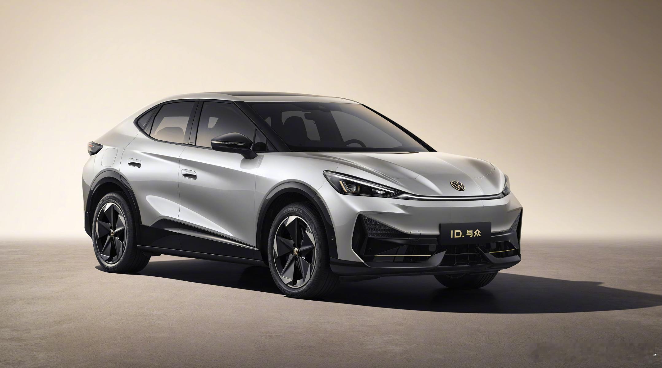 #金标大众来了# 之前我说的“一台非典型大众SUV”今晚就上市了，它就是ID.U