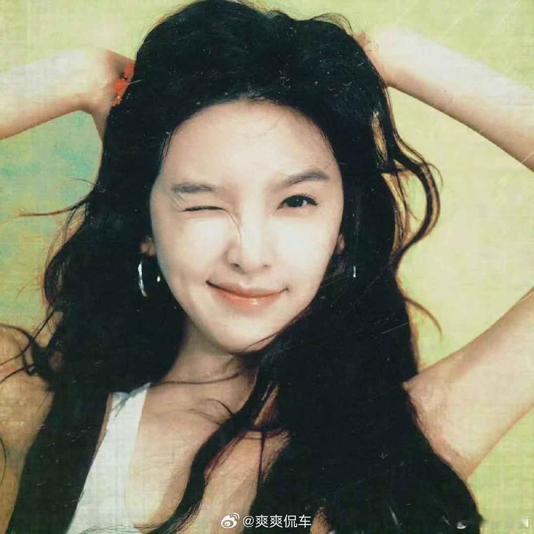 章若楠进组你那儿几点那啥，我对章若楠不太熟（抱歉），我作为一个摄影爱好者就想问一