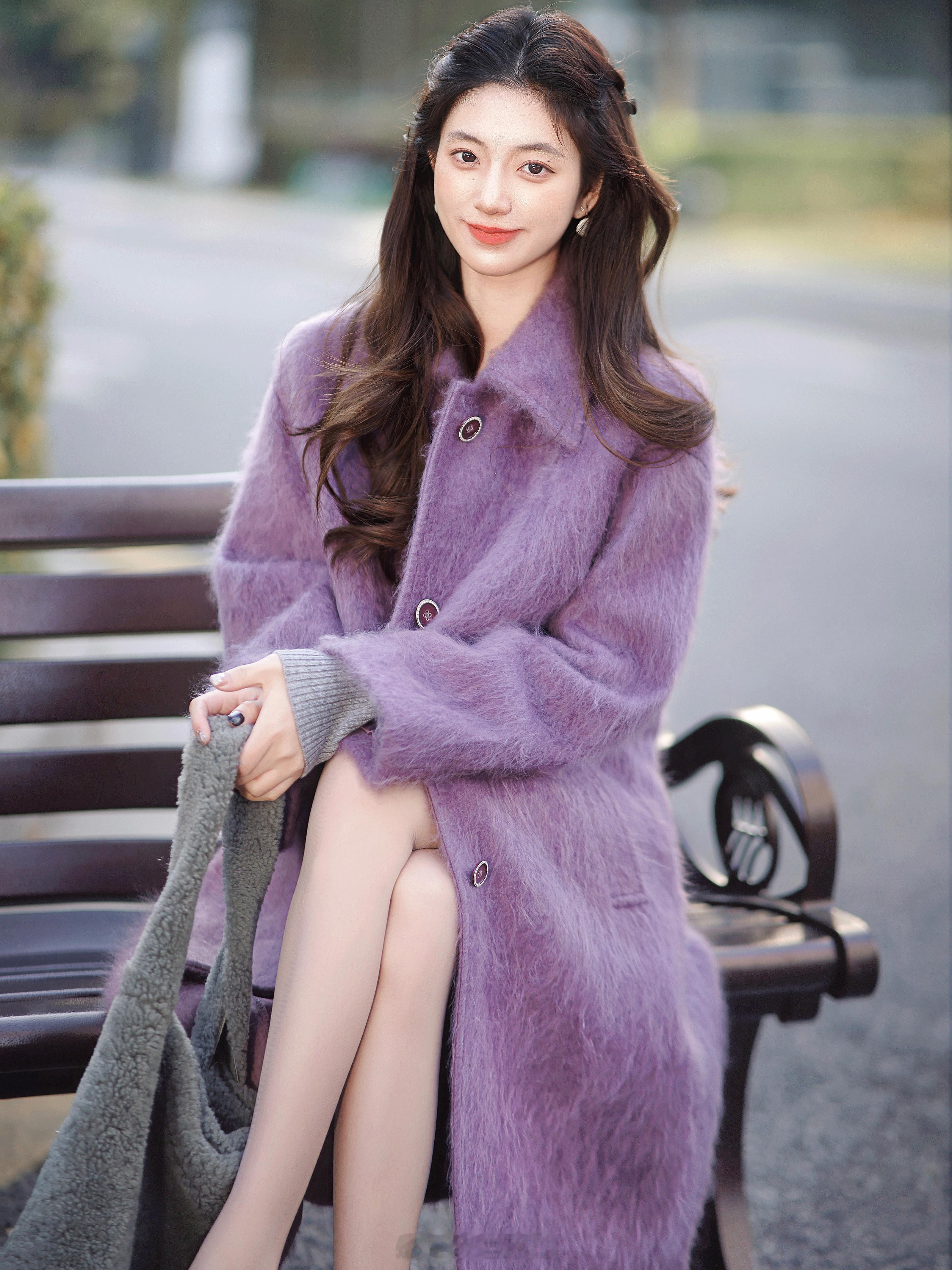 怕冷的姐妹请坚定的选择“小紫”吧！！羊毛*羊绒/拉绒工艺 轻暖软 舒服到炸了～ 