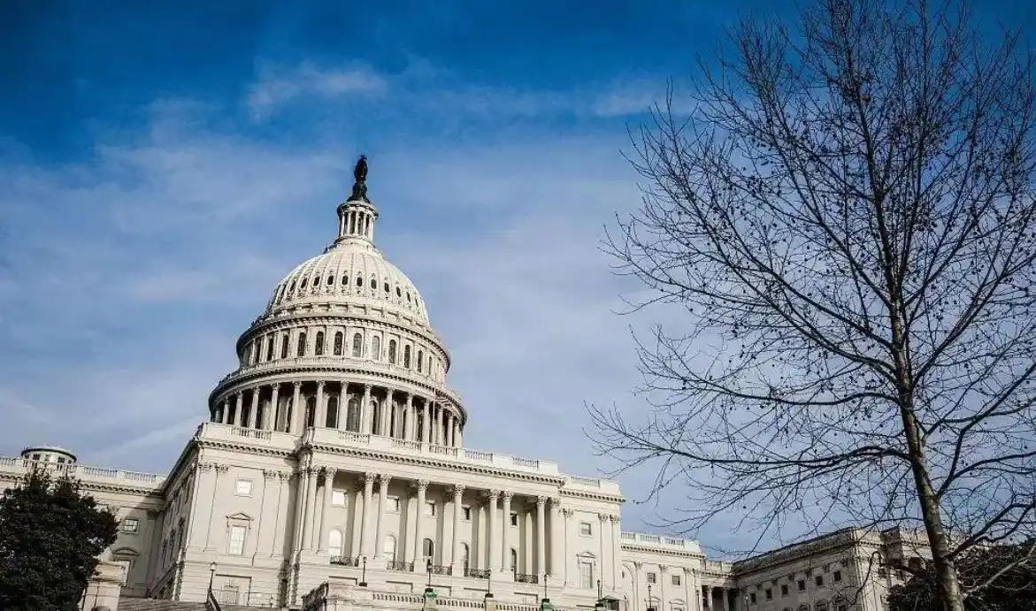 “救急钱”终于到位了！3月27日美方紧急表决，一举通过了一项关键拨款法案，直接打