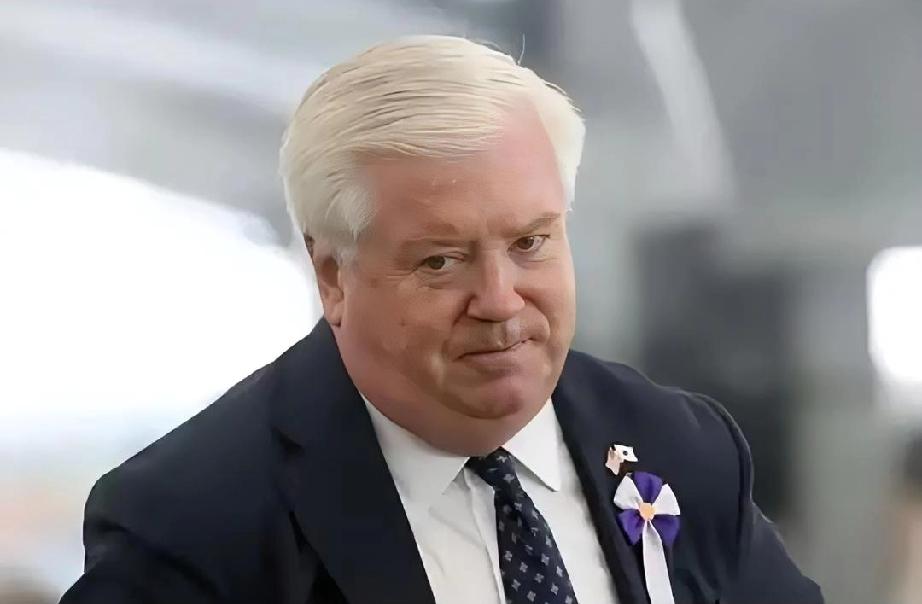 快讯!
美国驻日大使格拉斯称“在这里把话说明白，美国承诺对日本及含钓鱼岛在内的防