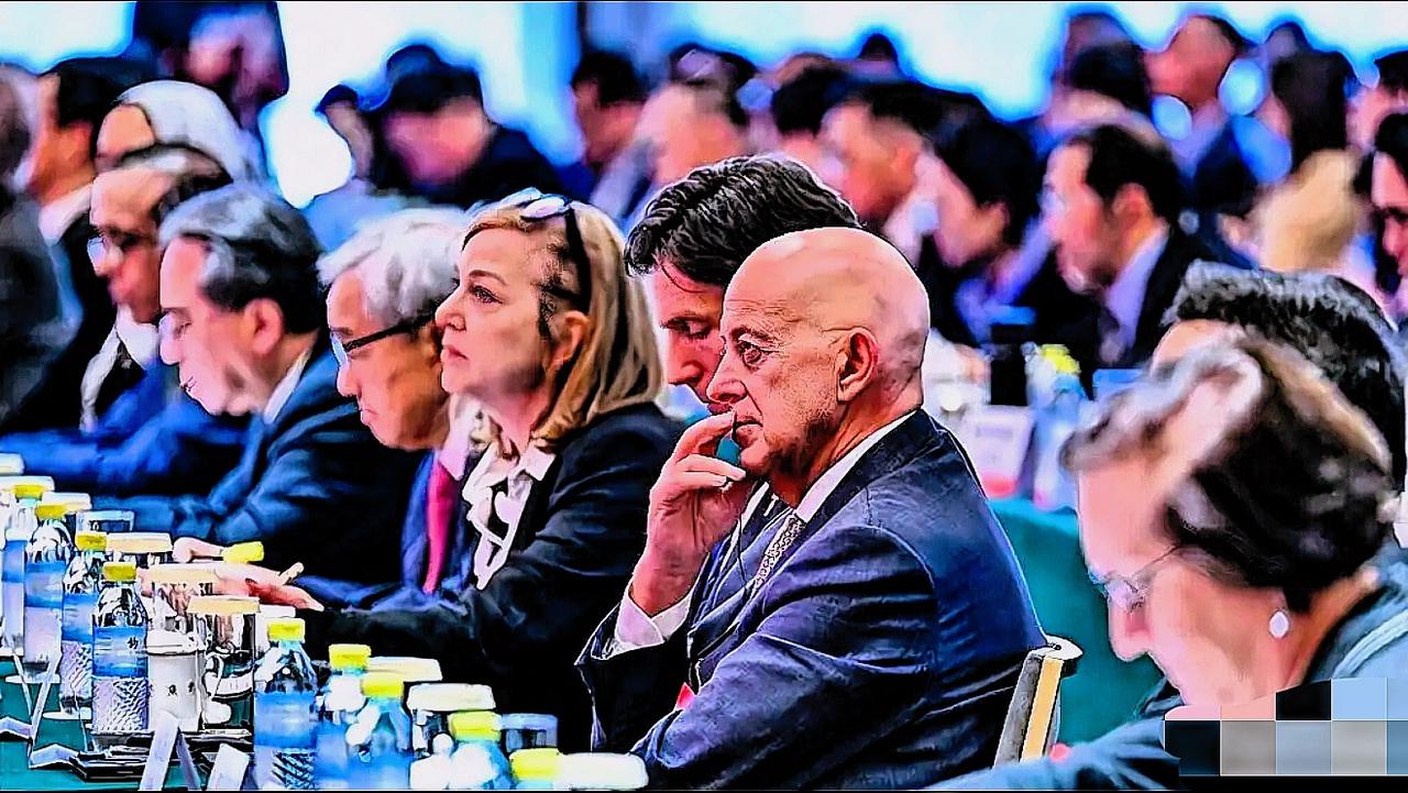 不搭理，日本想来中国
3月22日，中国发展高层论坛2026年年会如期举行，但无论