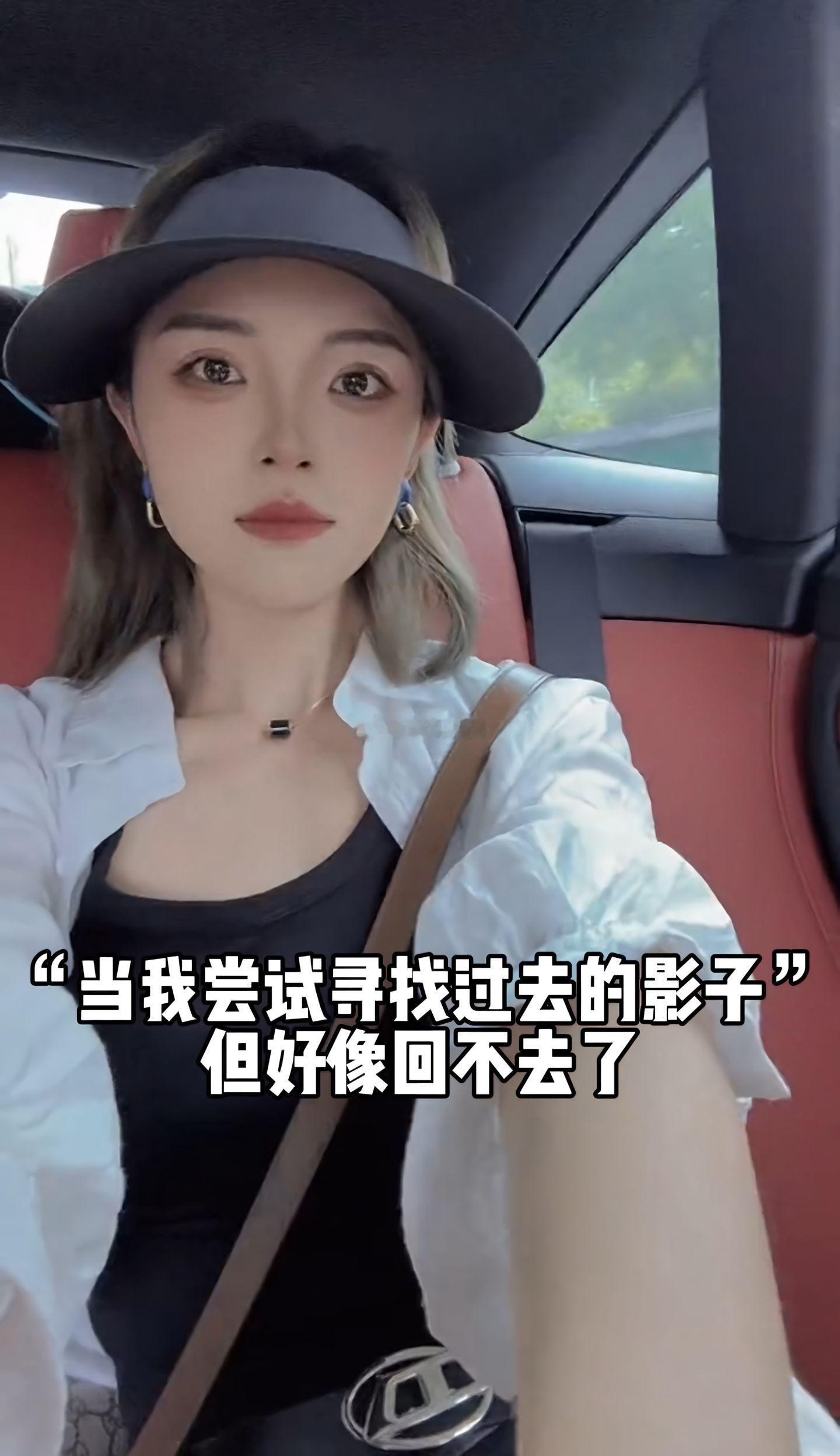 30岁女子输头孢过敏，造成全身皮肤粘膜大面积破损脱落。[泪][泪] ​​​