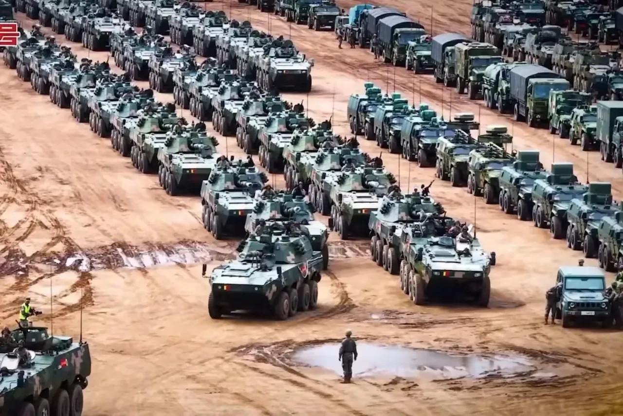 中国为什么只组建了 82 个合成旅？不夸张的说，一个合成旅就能灭掉小国，而 82