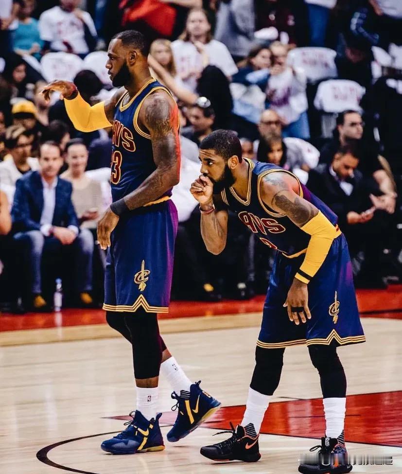 勒布朗·詹姆斯谈凯里·欧文和他新晋总决赛： ⚠️

“凯里是 NBA 有史以来最