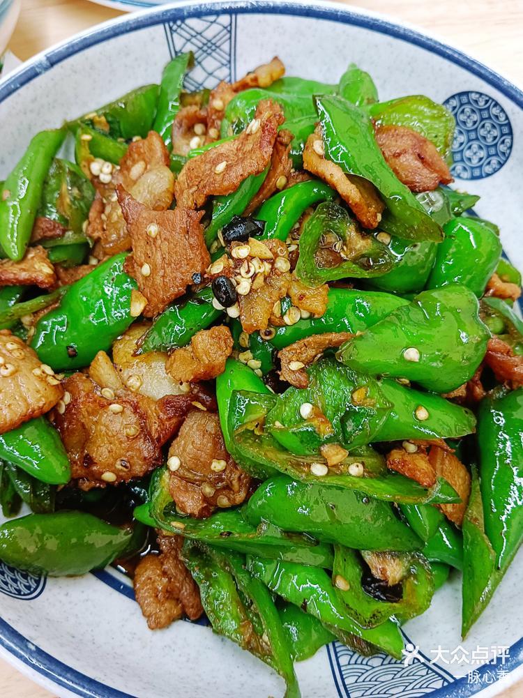 江西菜——从“预制菜克星”到社会镜像！

2025年中国内地餐饮界的一大现象级事