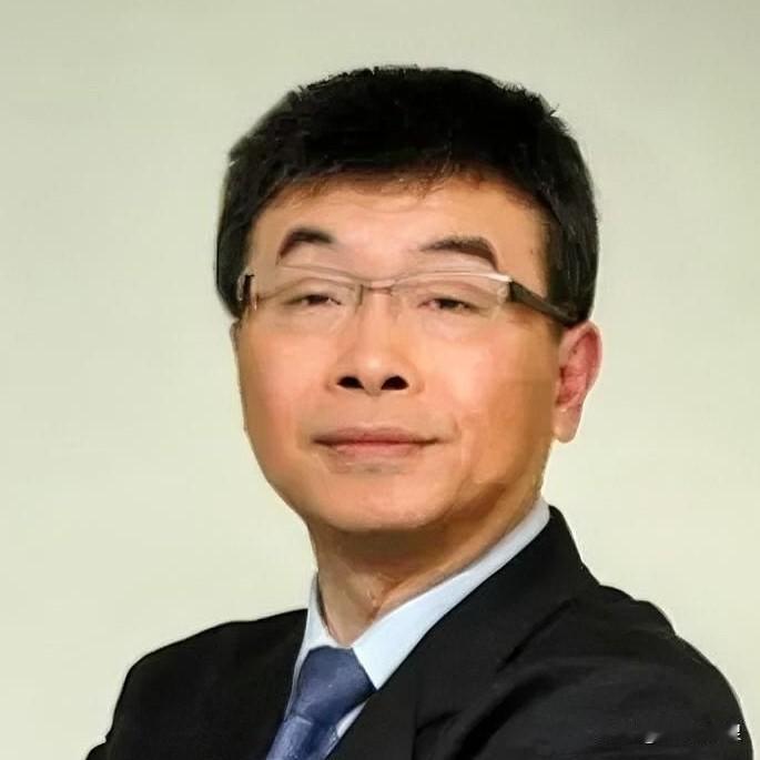 国民党里“能人”多，啥子“鸟”都有……假如这两个“咬咬客”枪口对外，郑丽文岂止是