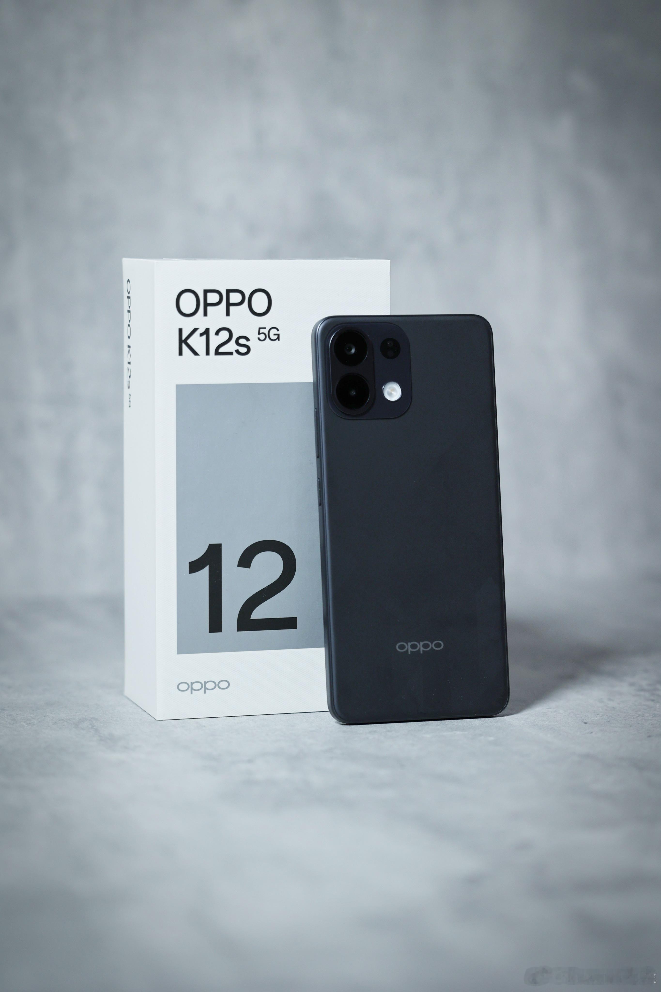 OPPO K12s，黑厂一年一度或者一年两度的平价耐用续航机，7000mAh的石