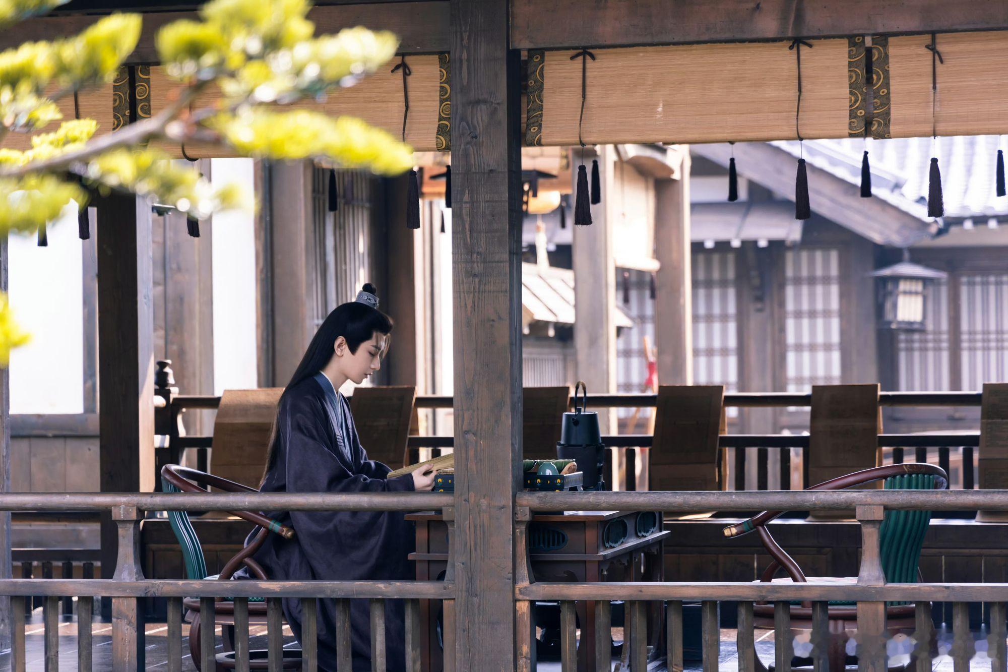「成毅人设预警」 表面：病弱谋臣咳血如梅  实际：谈笑间焚尽敌寇根基成毅长安二十