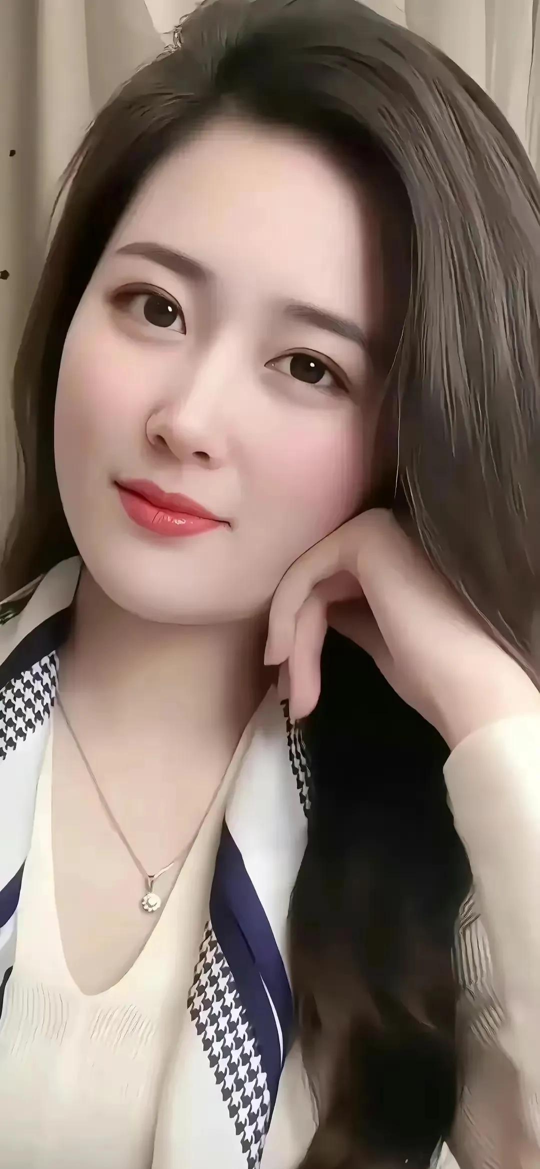 男人会不会去碰自己不喜欢的女人呢？
答案一定是不会的，因为男人的身体是非常诚实的
