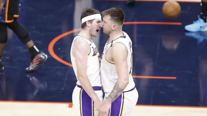 降薪500万！落选秀逆袭签1.8亿，里夫斯：我的心在湖人

NBA历史性一幕！湖