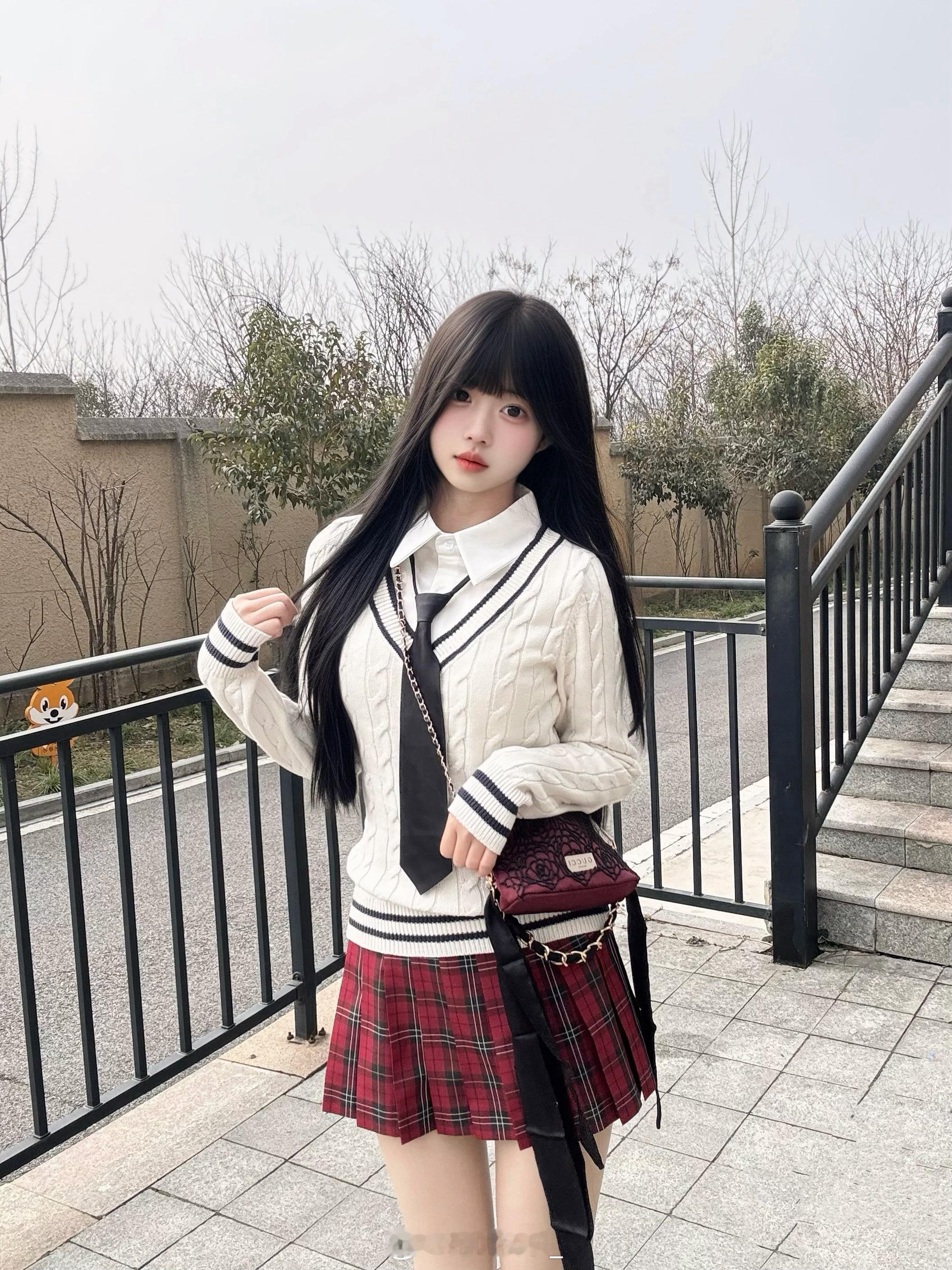 这一身好显白啊喂📕 