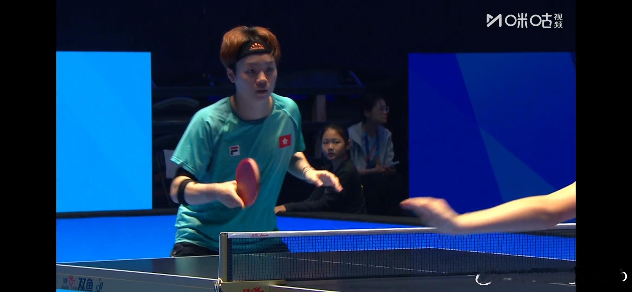 海口亚洲杯女单小组赛第一轮：🇭🇰杜凯琹3比0阿鲁扬·卡马洛娃🇺🇿（11-