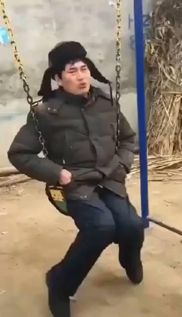 我只能这样跟你说，你回去找个老师练练四唱练耳，音准不管是民族唱法、美声唱法、通俗