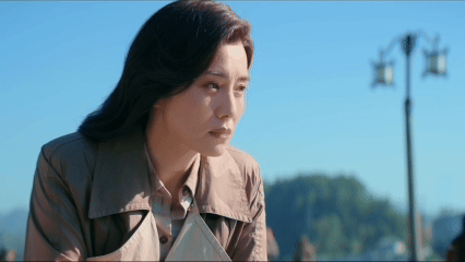 宋佳新剧带婆婆改嫁带着婆婆改嫁，这个赛道也是第一次听说，宋佳你别太敢演，话说确实