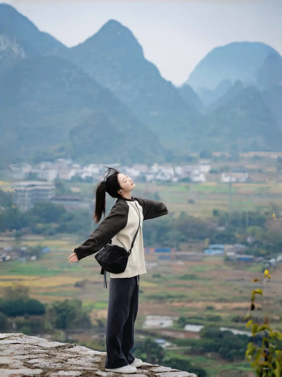 桂林市区！10分钟登顶⛰️看日落山景火车！！！