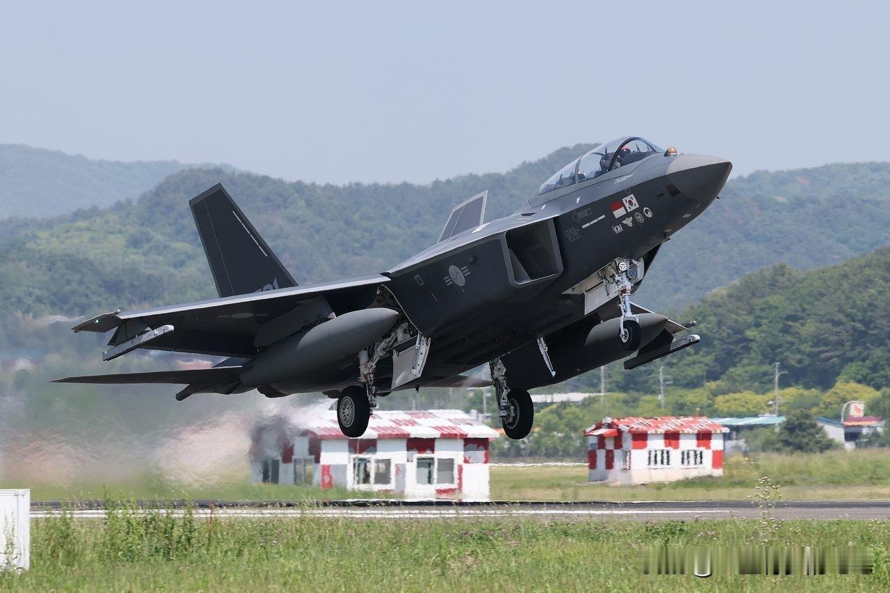 全人工造战机！韩国KF-21生产线几乎无机器人，海外多国排队求购

7月6日韩媒