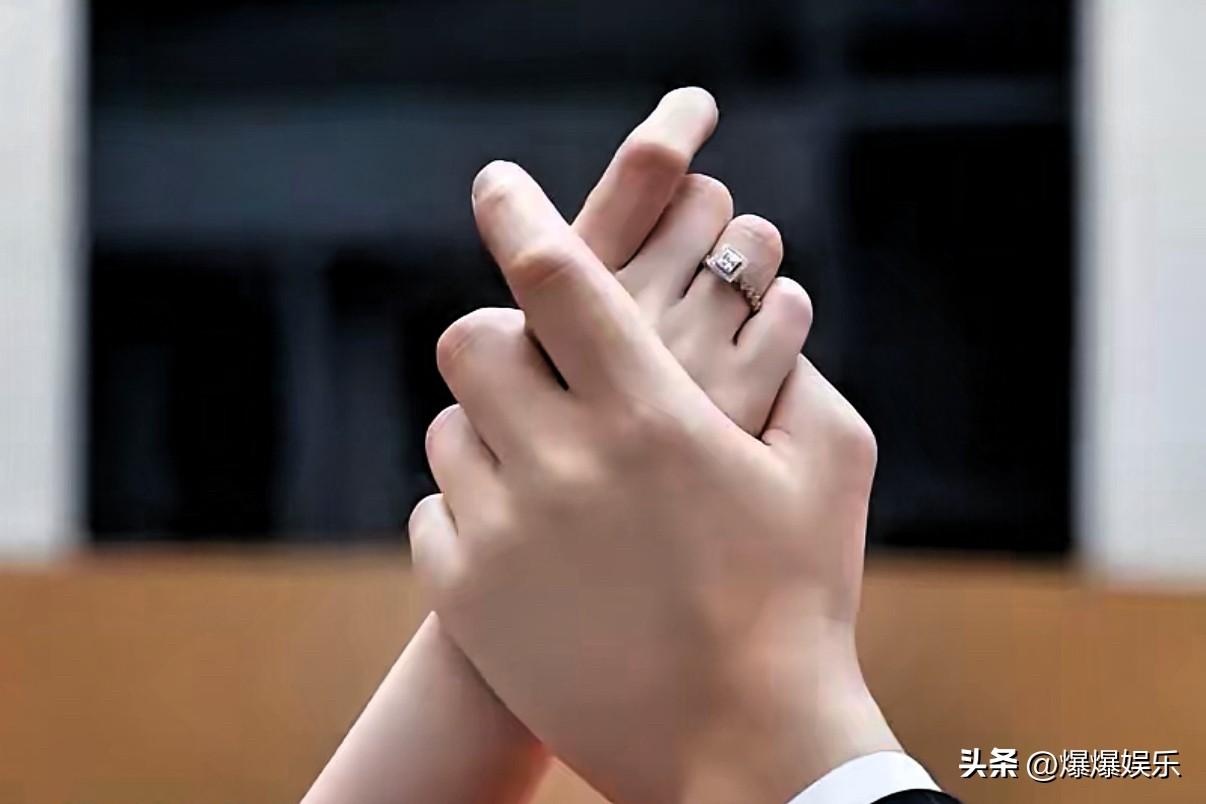 辽宁辽阳，男子与情人约会，两人在出租屋发生关系，进行到4-5分钟时，男子发现女子