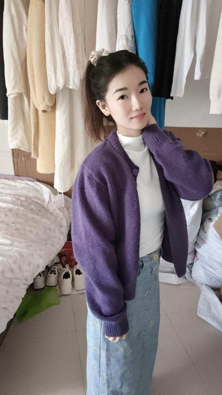 总以为还年轻，却忽略了岁月的脚步，当身边的一道道风景变成了回忆，才忽然...