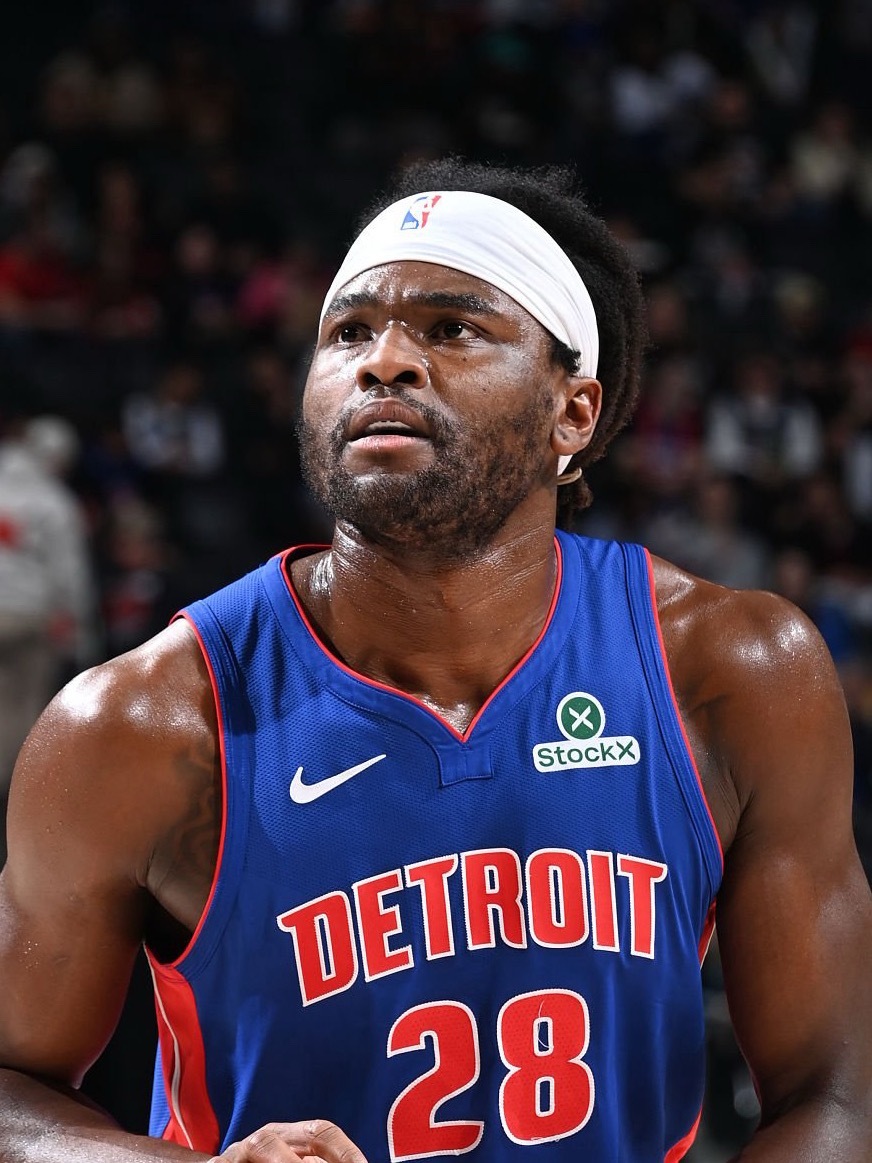 活塞宣布中锋以赛亚-斯图尔特左小腿一级拉伤。 