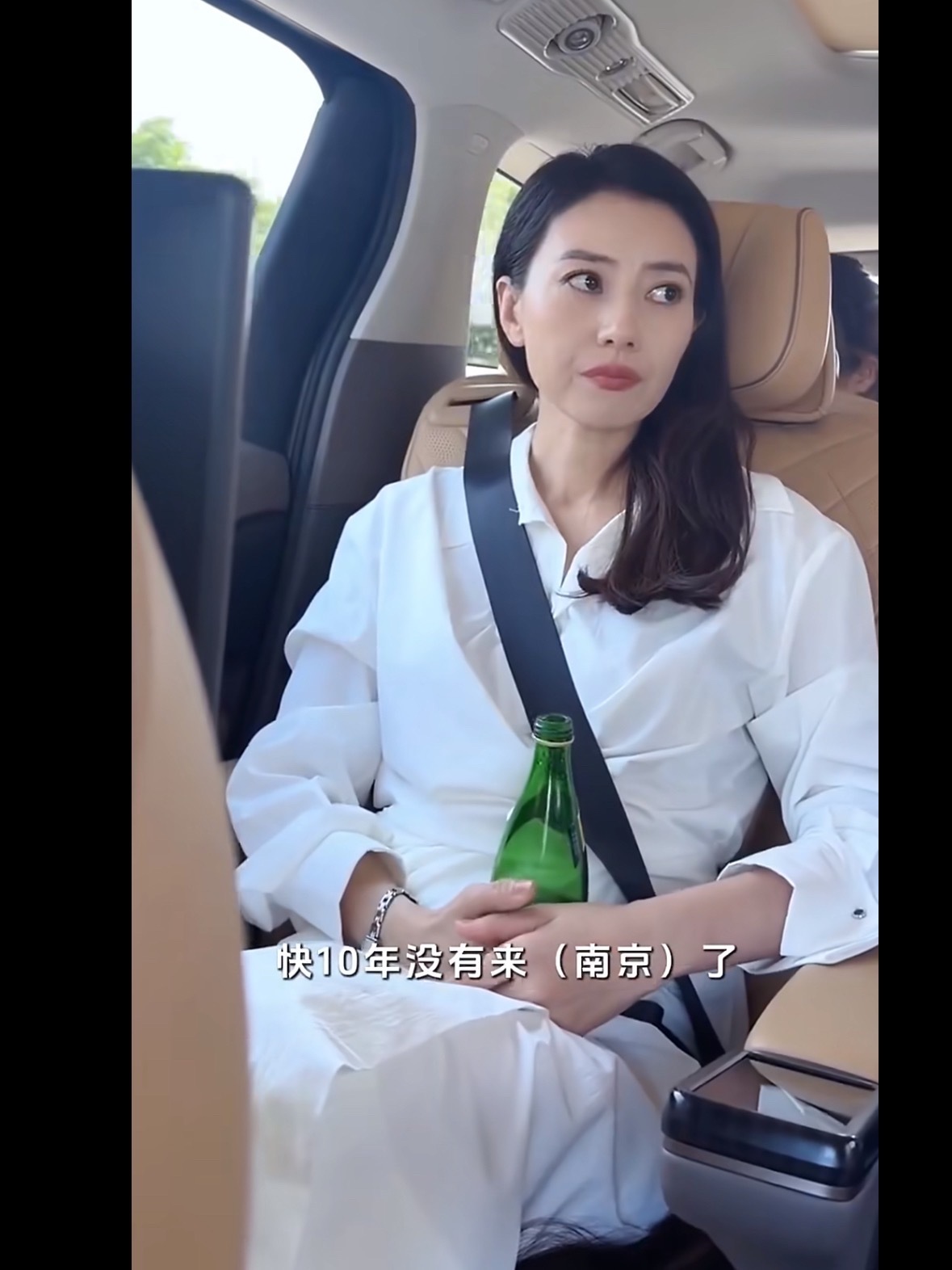 高圆圆穿搭还是杨桃那味儿喜欢高圆圆不只是因为她会穿，是因为她整个人就是“不硬扛”