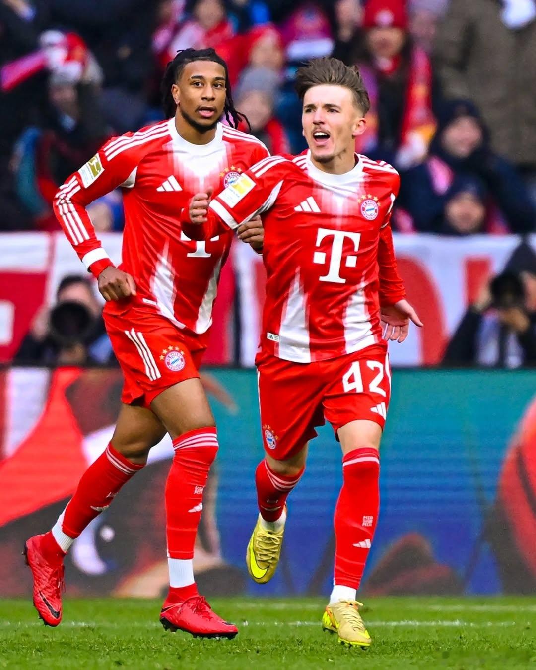 🚨首場達成𝟏 𝐆𝐎𝐀𝐋 + 𝟏 𝐀𝐒𝐒𝐈𝐒𝐓的比賽：✮