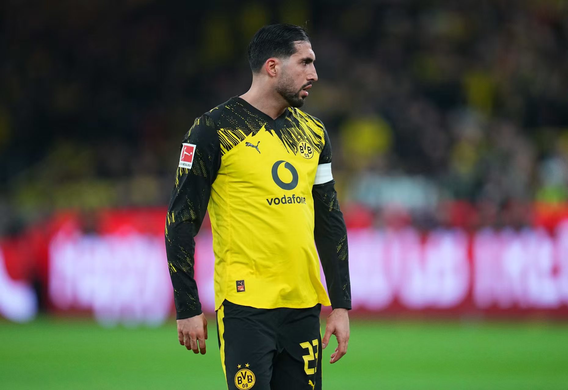 德天空：多特蒙德将于埃姆雷-詹续约至2027年