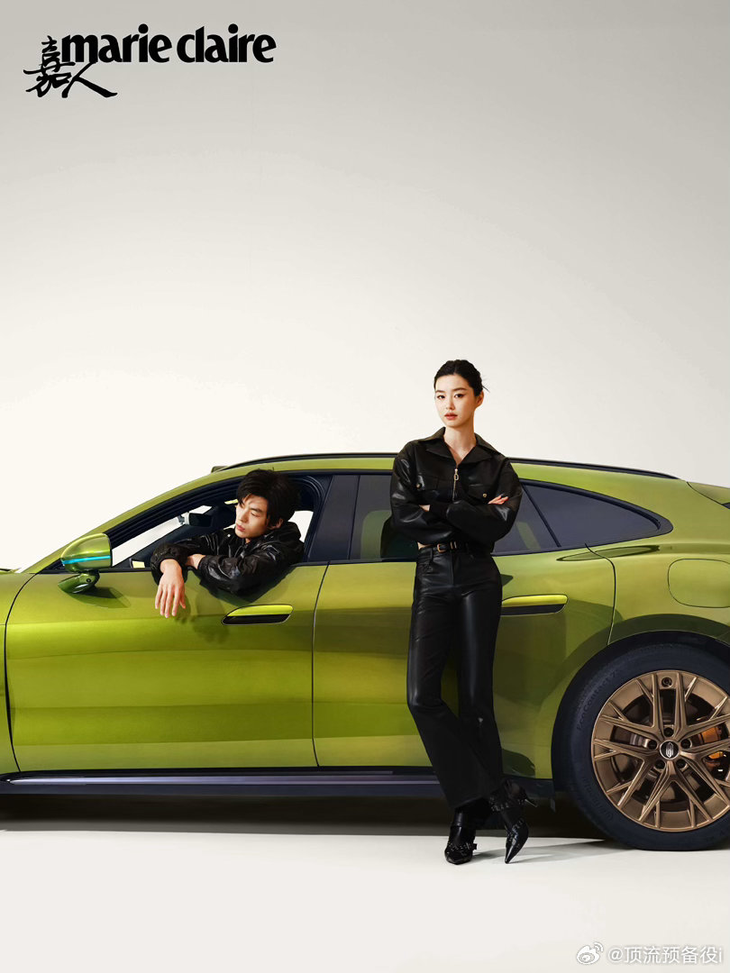 尚界Z7小订最受欢迎颜色尚界Z7电光紫粉最受欢迎 刷到超模和电光紫粉合拍的大片，