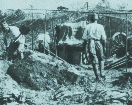 1944年6月，一名15岁的少年被日军抓捕。当时，一个日寇军官问少年：“敢和皇军