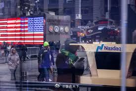 苹果股价走势近日出现与科技股整体市场显著分离的现象 与纳斯达克100指数相关性降