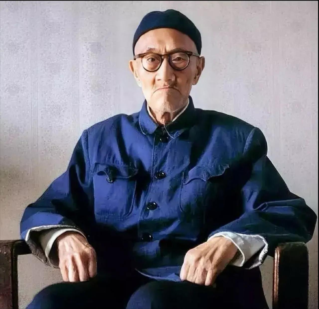 1931年，梁漱溟在山东从事乡村建设实验，提倡守护传统文化。不久后，一个“海归”