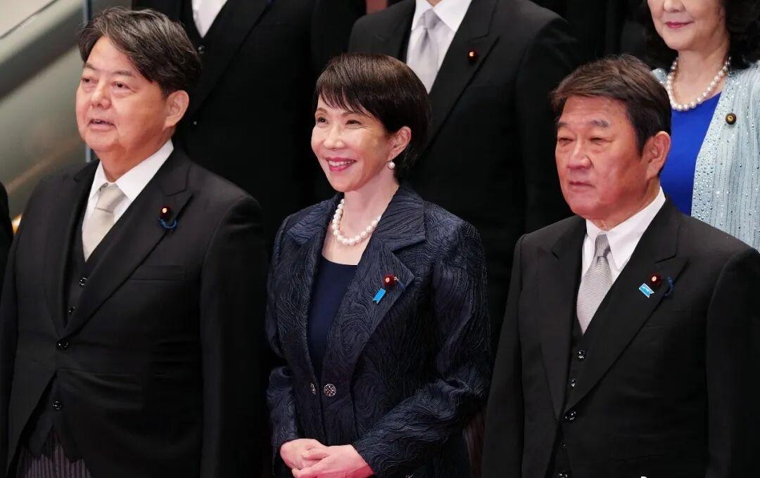 日本首位女首相的执政难题
当地时间10月21日，高市早苗成功当选日本第104任首