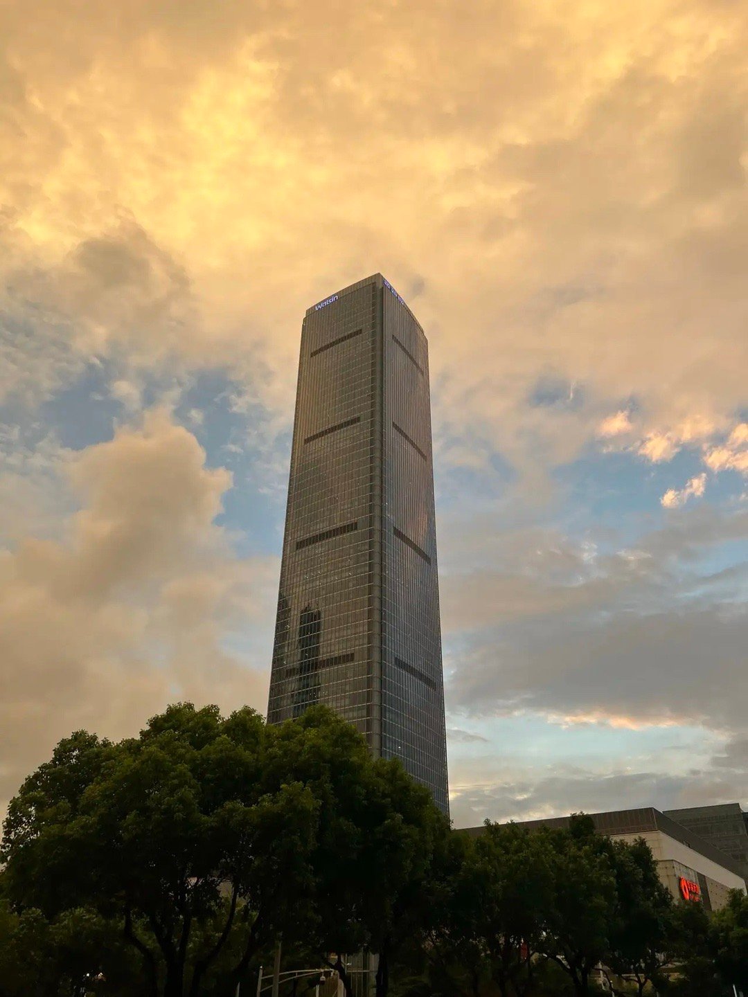 你什么时候才算真正踏上了稳定盈利的路？ • 其实标准只有一个 • 当你开始放下执