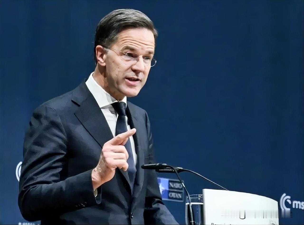 吕特真敢说！

北约秘书长吕特今天接受CNN采访时表示，他对在格陵兰岛部署更多美