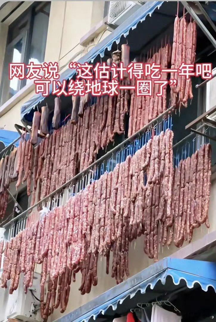 四川人均功夫大师 哈哈，这真的是笑死我了！特别想去现场观摩一下，你们的年夜饭是不