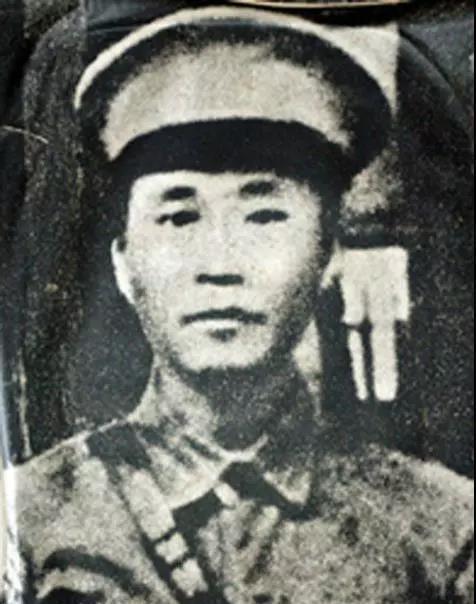 秋收起义总指挥卢德铭，年仅22岁壮烈牺牲，若能幸存是否会成为开国元帅？
1927